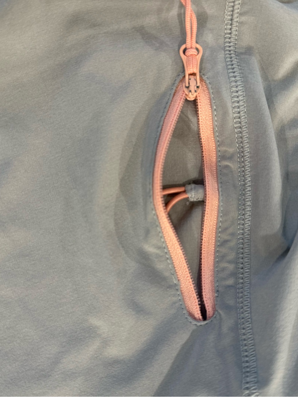Columbia Gray Pink Athletic Running Shorts Women’s Medium Activewear Pocket M - Picture 7 of 9
